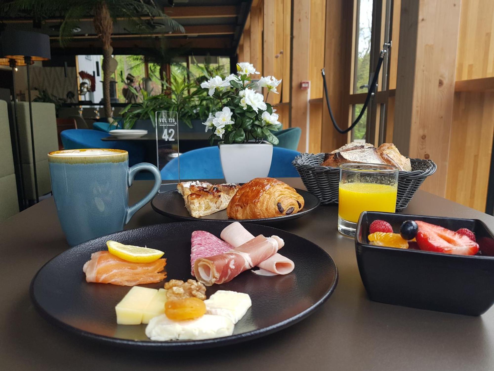 Domaine De La Residence - Hotel, Spa & Restaurant Moulins-les-Metz 外观 照片